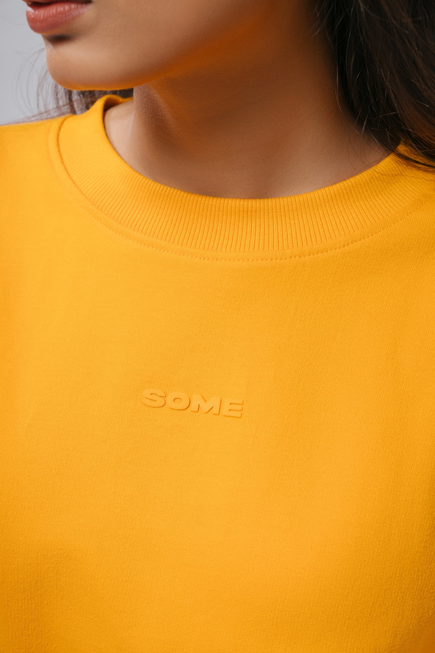 T-SHIRT / SOLID COLORS / OVER-SIZED FIT / UNISEX