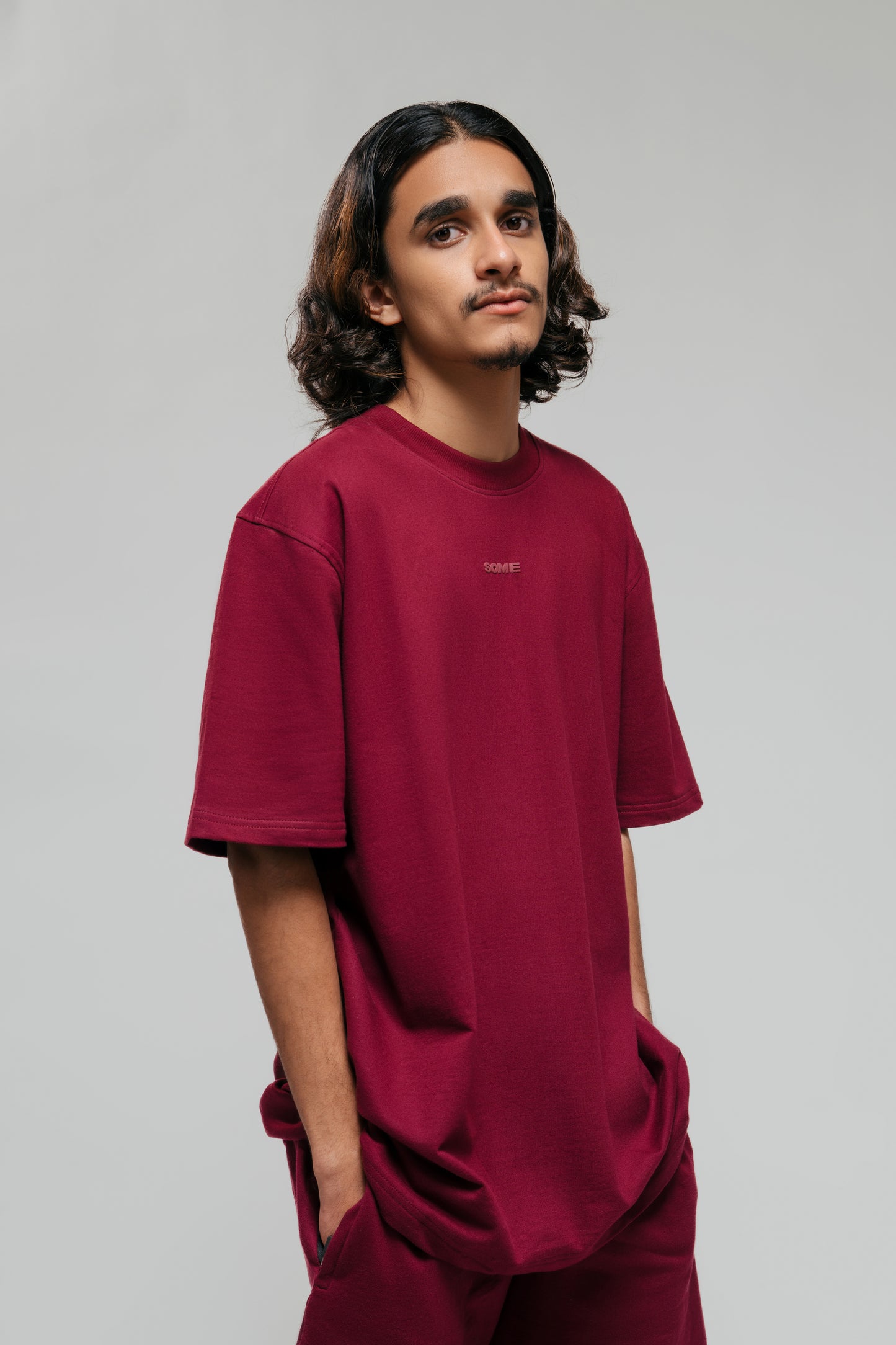 T-SHIRT / SOLID COLORS / OVER-SIZED FIT / UNISEX