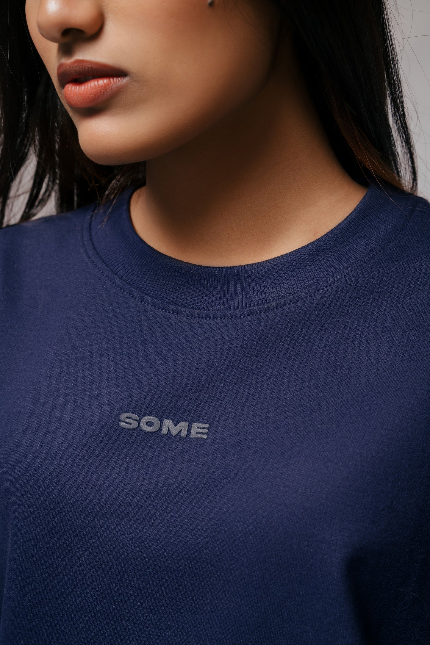 T-SHIRT / SOLID COLORS / OVER-SIZED FIT / UNISEX