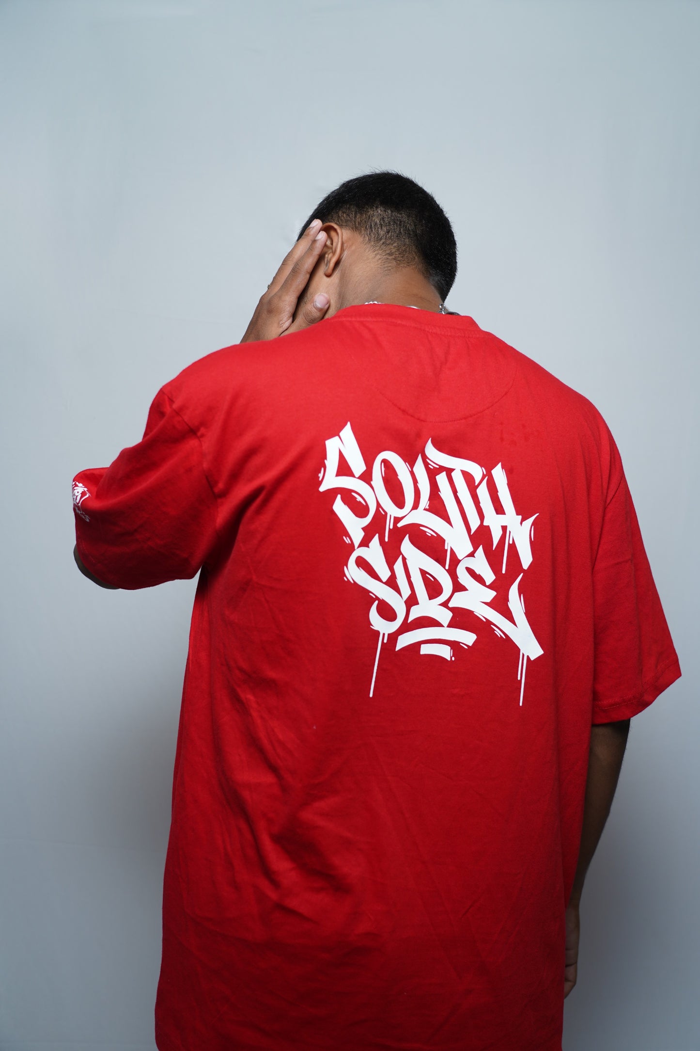 SOUTHSIDE / T-SHIRT / UNISEX / OVER-SIZED FIT