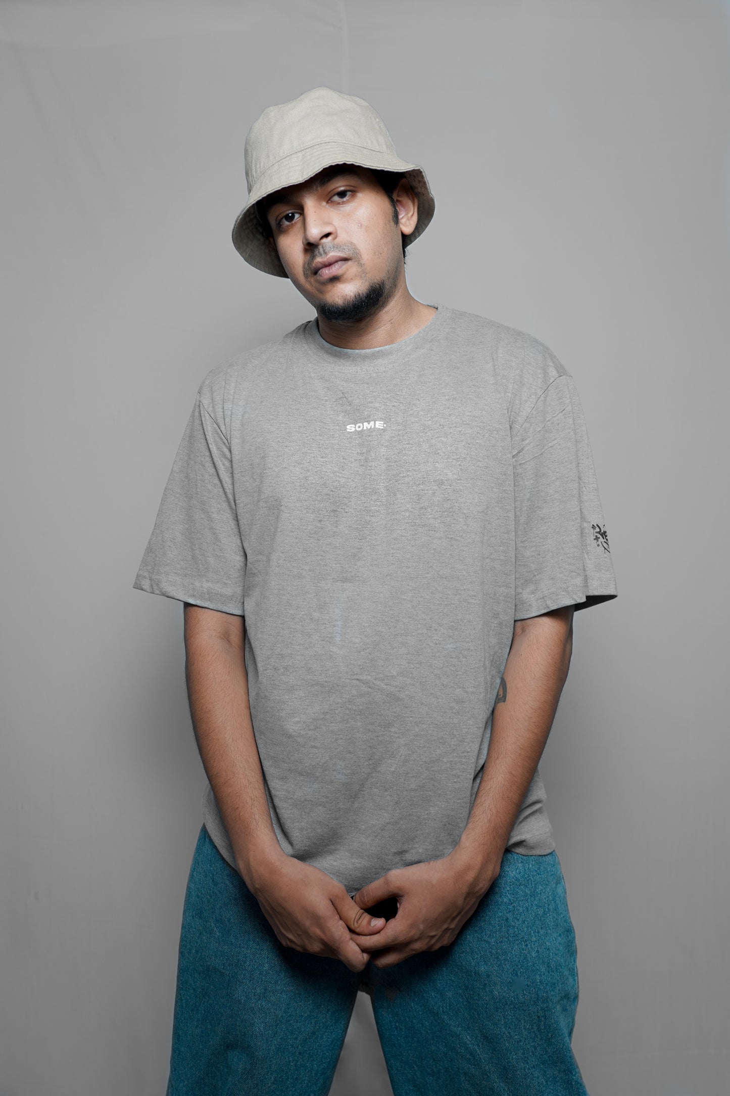 WORDSMITH / T-SHIRT / UNISEX / OVER-SIZED FIT